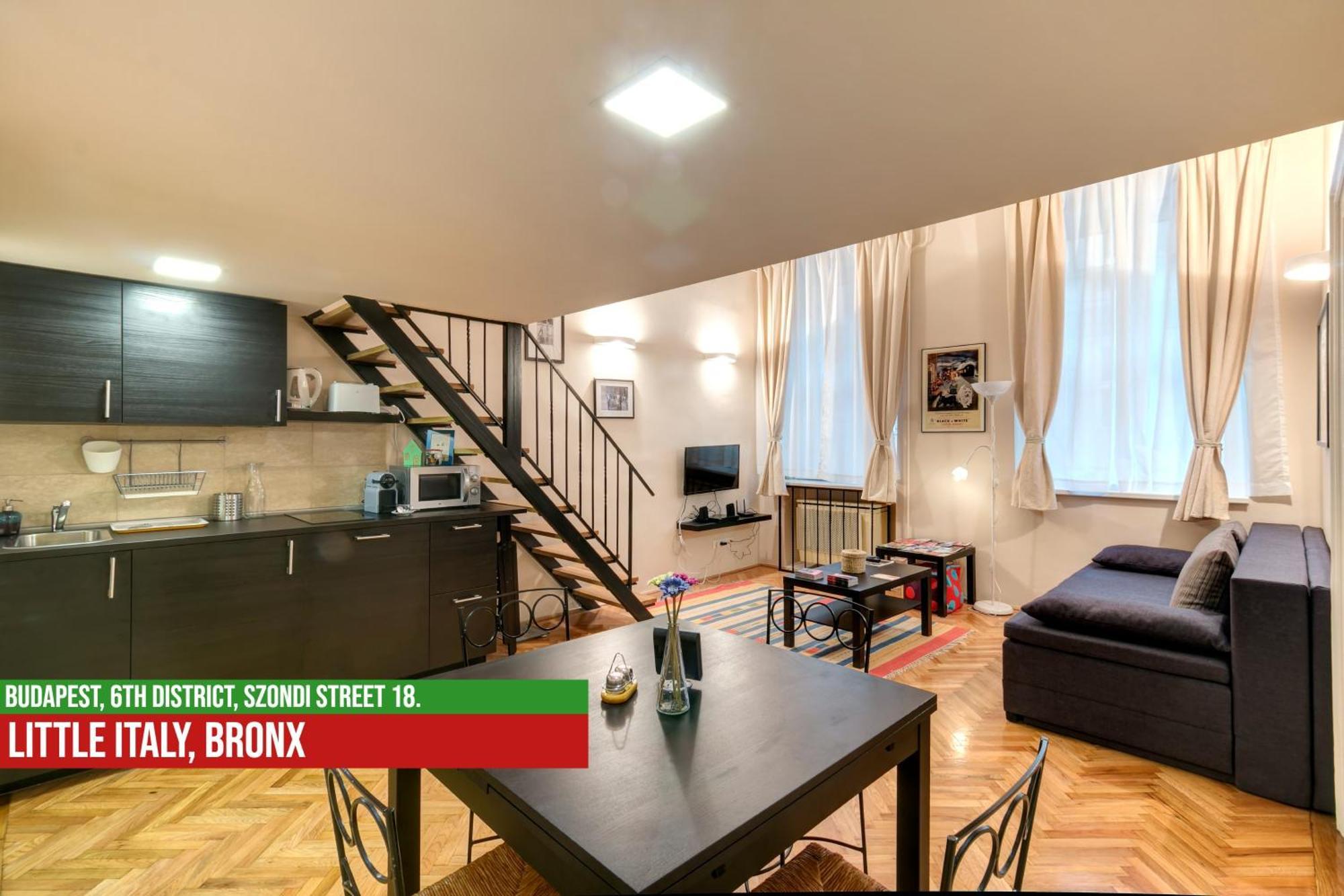 Little Italy Bronx Apartment ブダペスト エクステリア 写真